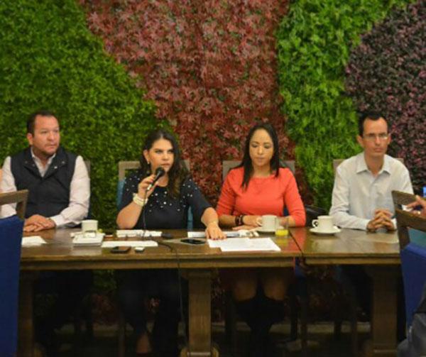 Desdeña Norma Layón mando estatal en Texmelucan