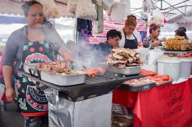 Vive una explosión de sabores en la Feria Gastronómica en San Pedro Cholula