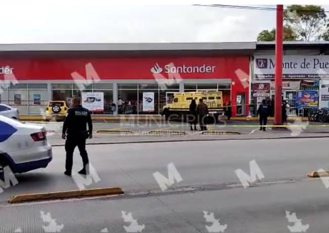 VIDEO Se roban 3.5 mdp tras balacera en asalto a camioneta de valores en Puebla