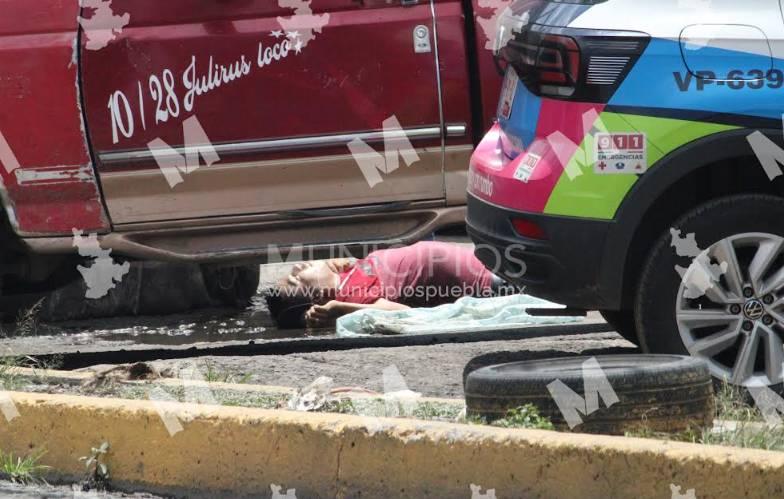 Ejecutan a joven frente al mercado Morelos en Puebla capital