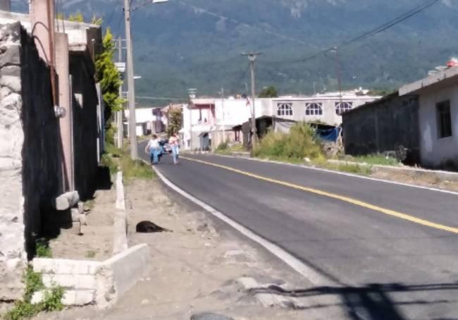 Acumula tres días sin luz Junta Auxiliar de San Pedro Benito Juárez en Atlixco