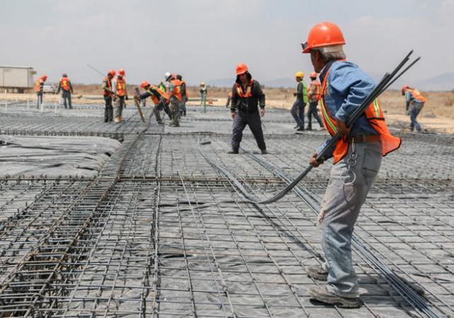 Federación adeuda recursos para 52 obras municipales