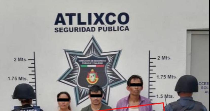 Se fueron a drogar al Ovni de Atlixco y la policía los sorprende