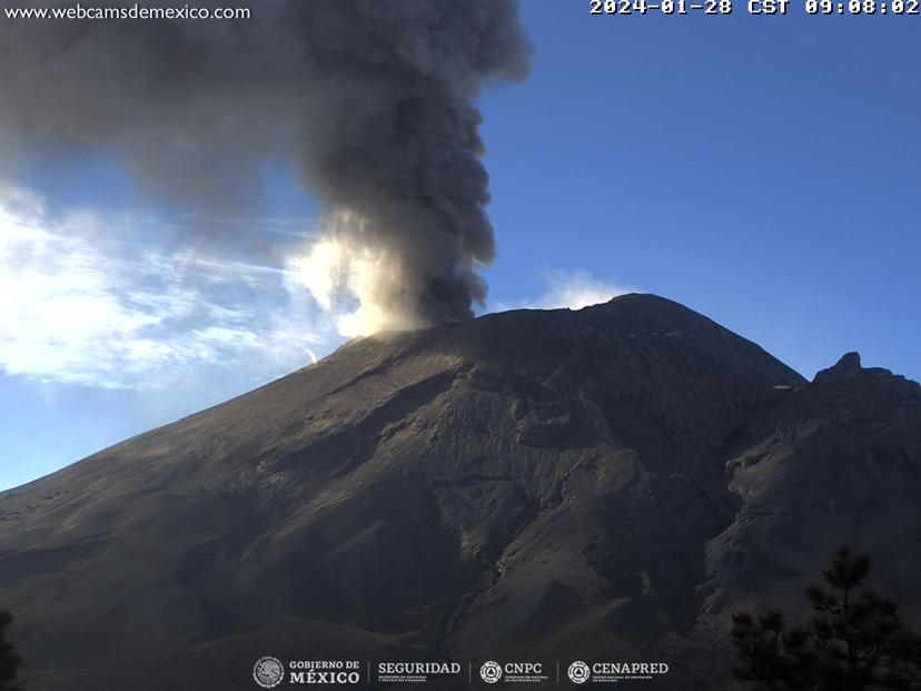 Ya son 164 poblanos con rinitis por ceniza del Popocatépetl