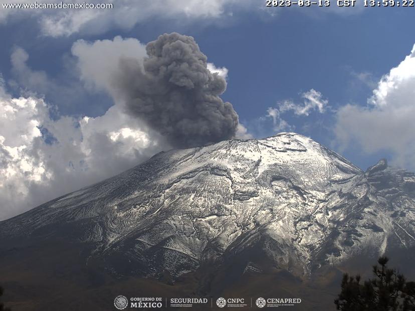 Popocatépetl registra 150 exhalaciones y un explosión