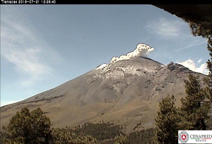 Registra Cenapred 5 explosiones y 47 exhalaciones del Popocatépetl