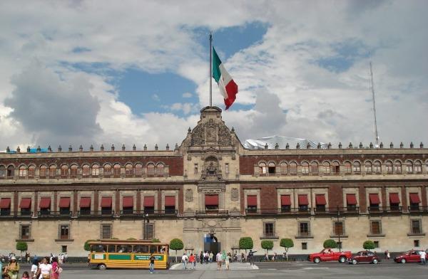 Traidores en Palacio