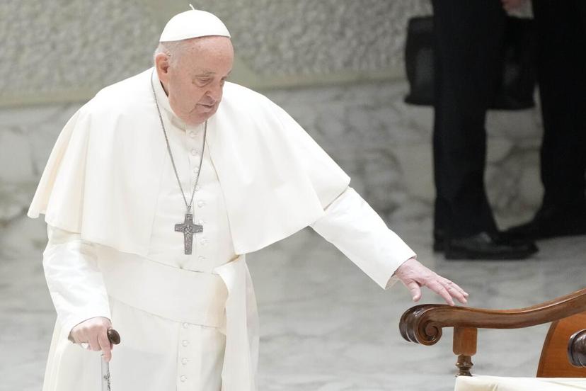 Suspende Papa participación en el viacrucis del Coliseo de Roma