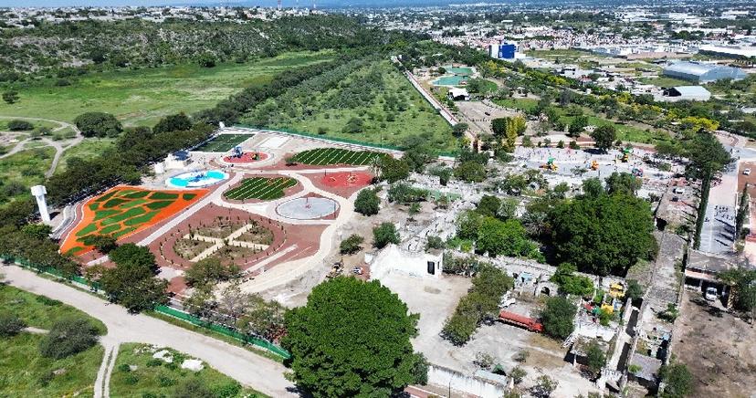 Céspedes inaugura parque El Riego en Tehuacán