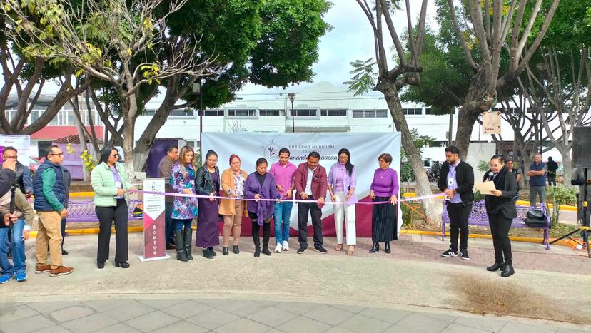 Inauguran Parque Violeta en Tehuacán para la atención de la violencia de género