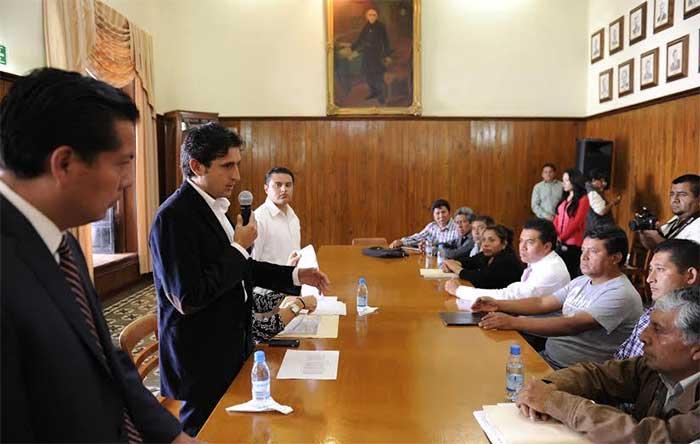 Entrega José Juan Espinosa participaciones a 13 Juntas Auxiliares