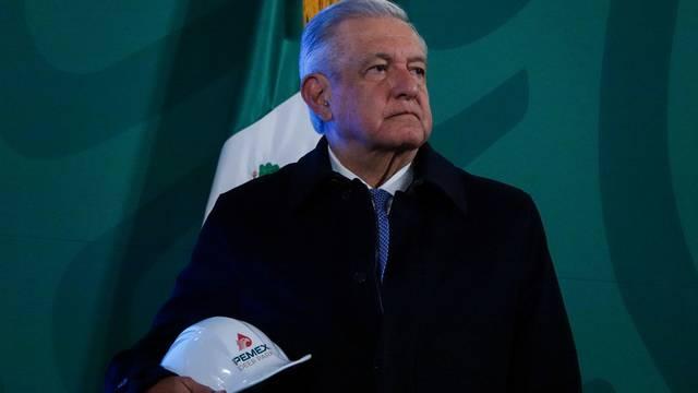 AMLO, voto electrónico y Romero Deschamps