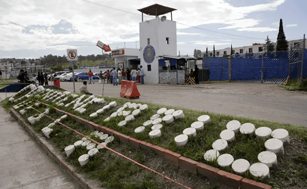 Mueren dos reos en San Miguel por bebidas adulteradas