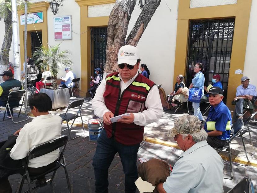 Perifonea en calles de Tehuacán para informar de la fase 2 del Covid-19