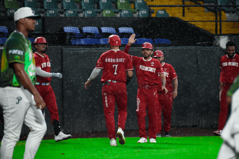 Veracruz le arrebata el triunfo a Pericos y se queda con la serie