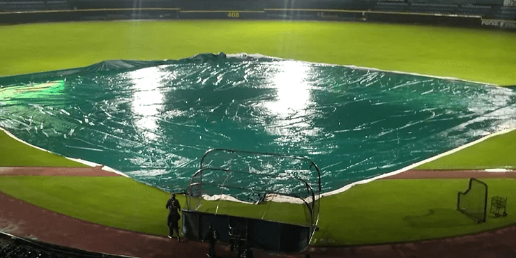 La lluvia continúa acechando a los Emplumados