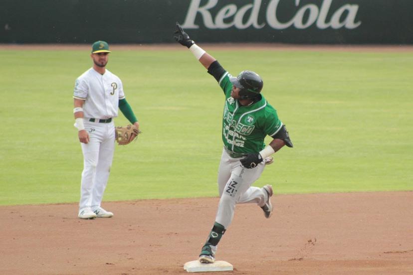 Hernández comanda triunfo de Olmecas sobre Pericos