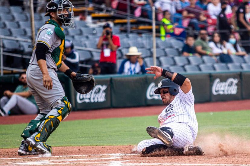 Pericos se lleva serie a base de cañonazos