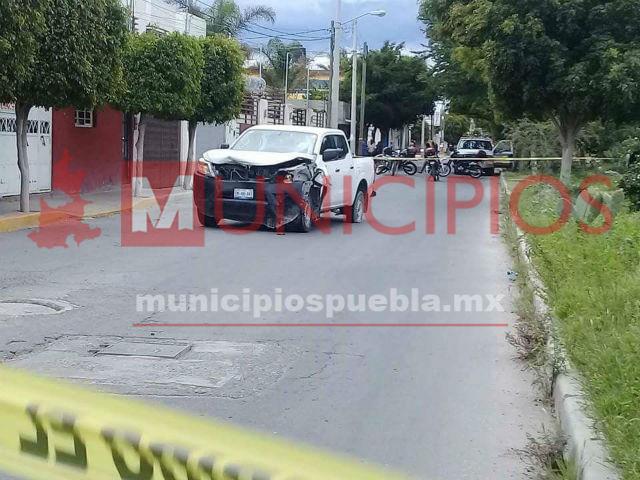 Persecución deja policía herido y 3 autos chocados en Tehuacán