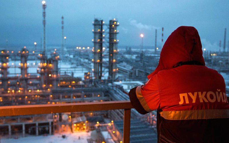 Alista Unión Europea embargo al petróleo ruso