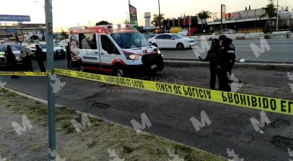 VIDEO Peatón murió y ciclista terminó herida, en el Periférico Ecológico