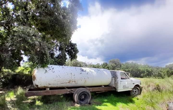 Aseguran pipa hechiza y camioneta ligadas al huachicol en Tlahuapan