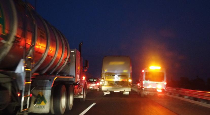 Civiles armados intentan asaltar autobús de pasajeros en la Puebla-Orizaba