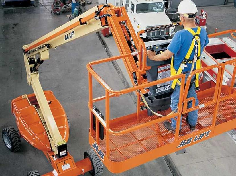 Conoce el equipo de seguridad para trabajar en una plataforma elevada