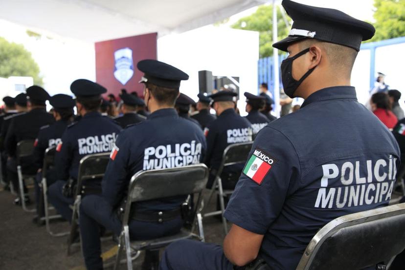 Ayuntamiento de Puebla reconoce labor de elementos policiales en su día