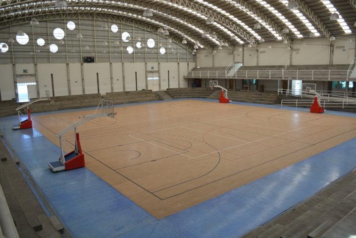 Falta de alumbrado en Polideportivo de Tehuacán propicia robos a deportistas 