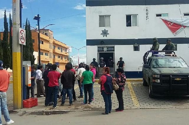 Impiden en Cocoyotla que comuna expropie terreno para vaso regulador