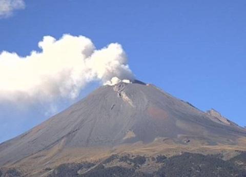 Activan protocolos de revisión por explosión del Popo