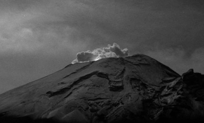 Popocatépetl registra 136 exhalaciones y 207 minutos de tremor