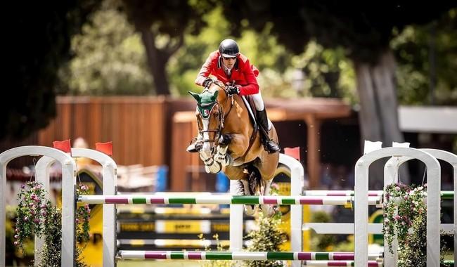 Binomios mexicanos de salto ecuestre compiten en la Copa de Naciones en Wellington