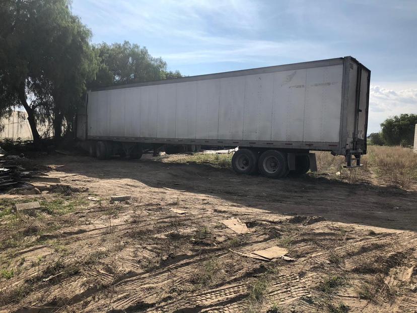 Ubican predio con vehículos robados en Tecamachalco