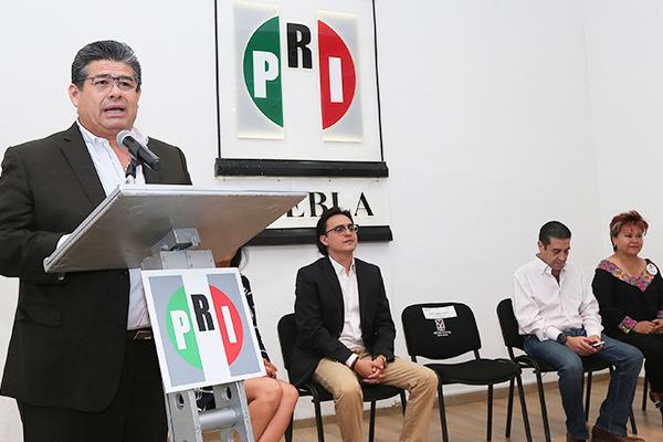 Requiere el PRI una renovación, reconoce dirigente en Puebla