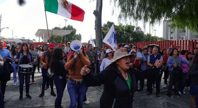 Entregados a Morena