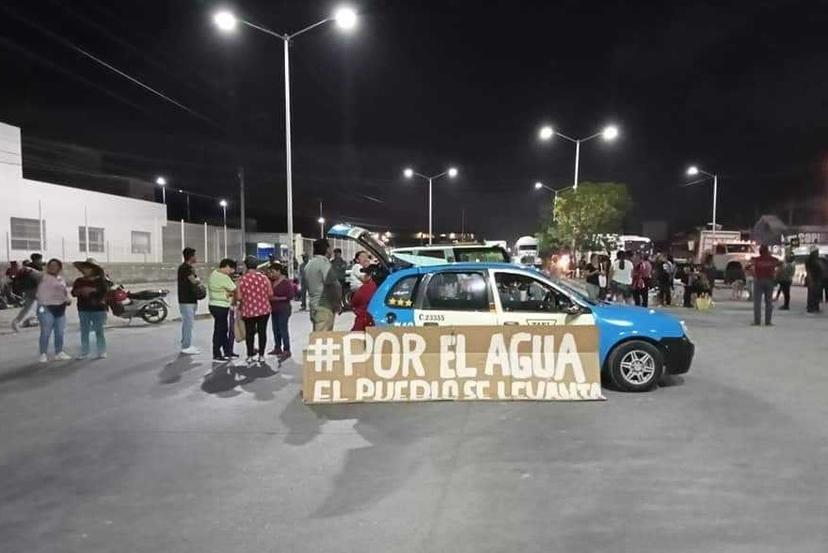 Sin acuerdos, tras bloqueo en Tehuacán por explotación de pozos clandestinos