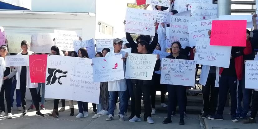 En la BUAP estudiantes mantienen vigilancia