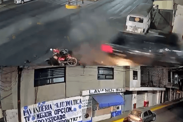 Grave, joven involucrado en accidente automovilístico en Tecamachalco