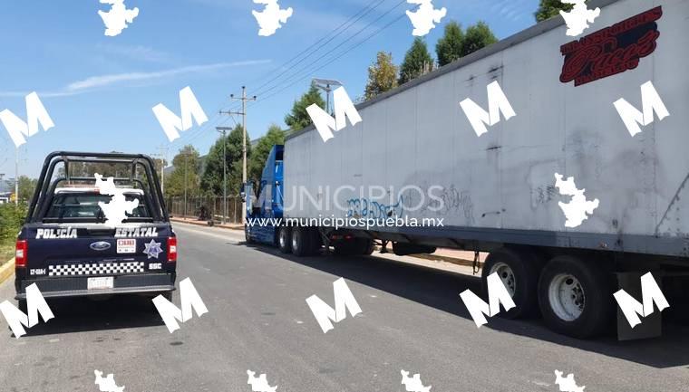 Matan a custodio en robo de tráiler en el Arco Norte