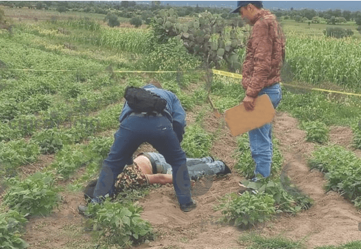 A golpes matan a hombre y lo dejan en terrenos de cultivo de Acatzingo