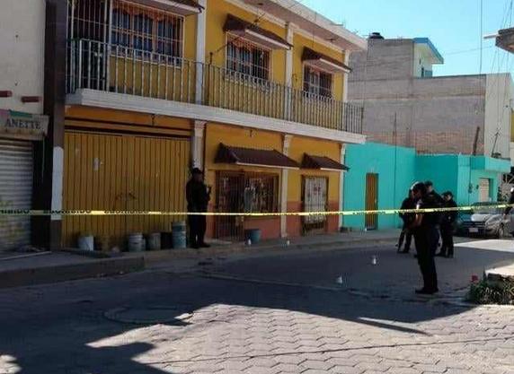 Balean a mujer prestamista en Ajalpan 