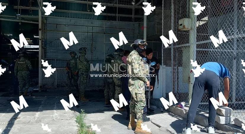 Ejército realiza operativos en el tianguis de Texmelucan