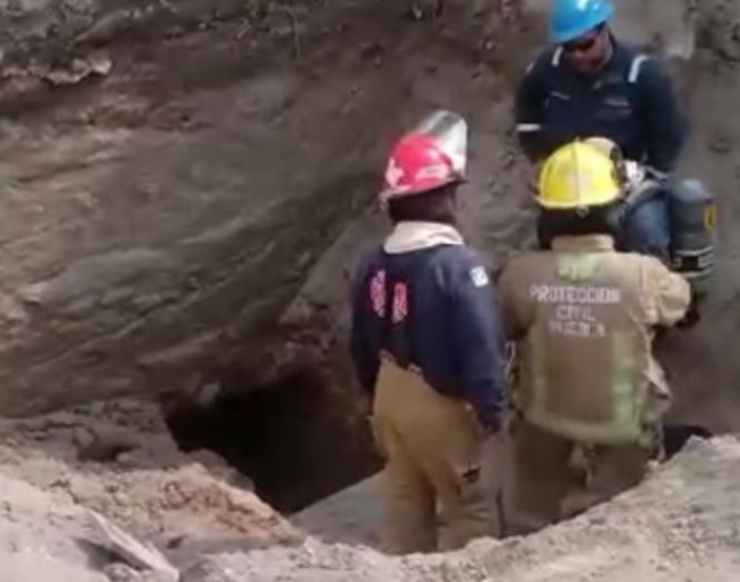 VIDEO Impresionante huachitunel debajo de taquería en la Central de Abasto 