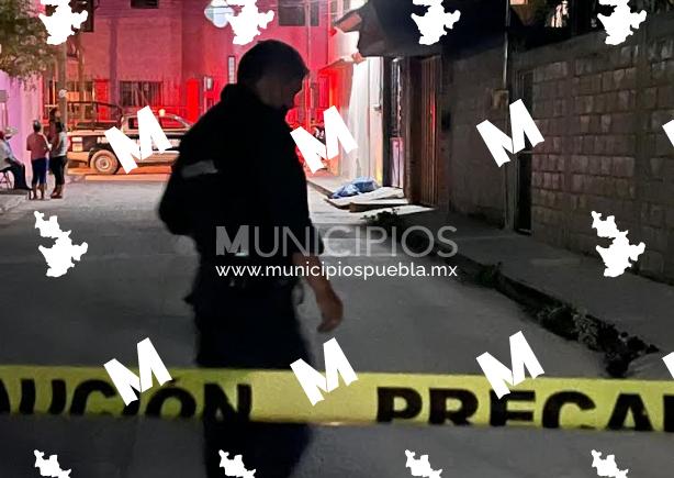Muere hombre al desvanecerse en calles de Izúcar