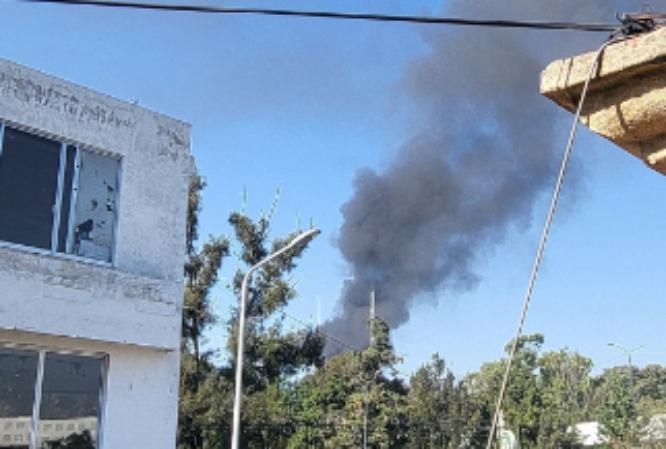 Incendio en Los Fuertes alerta a la población
