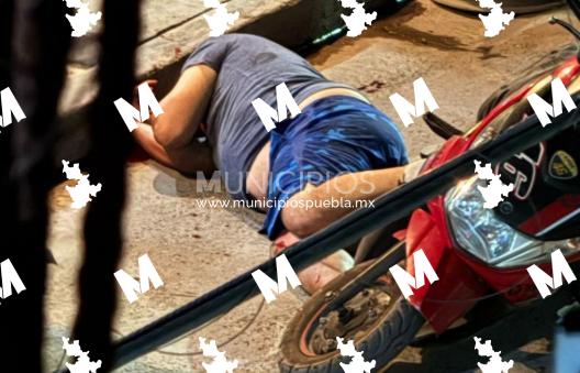 Ejecutan a joven cuando conducía su motocicleta en Texmelucan