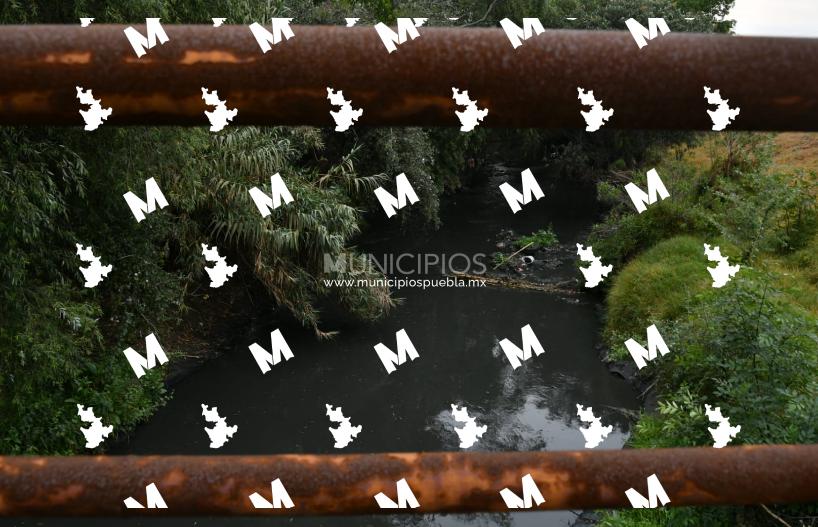 Flotando en el río hallan un cadáver semidesnudo en Nativitas