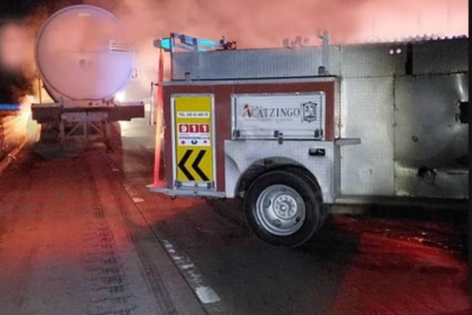 Se incendia pipa con combustible en la autopista México-Veracruz